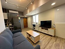 輕軌/樂群國小/光華國中/英明商圈採光二房