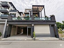 北屯｜五套房多車電梯豪墅｜公園首排｜換屋首選