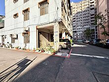 【水湳經貿・危老金礦】三面採光透天