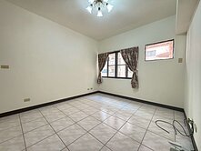 🔊大墩學區英棋尊邸3房車位~✨