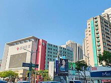 巨蛋百貨旁華爾道夫三房平車捷運美宅