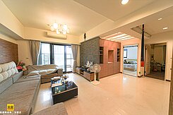 左營區低於實價登入超便宜ㄟ戀戀邊間三房平車