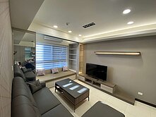 8年屋齡璟都柏悅2+1房車