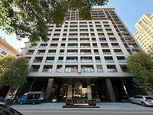 惠宇豐閣-近文心秀泰|三房平車捷運宅