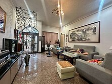 🌳東勢稀有庭院透天｜前庭後院｜格局寬敞｜田園生活