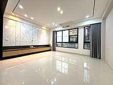 【吳虹誼】土庫商圈✭家樂福✭天下第一國✭雙車墅透天