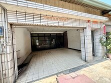 @勇敢~出價來談/美群國小大面寬大地坪孝親房透天厝