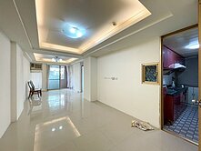 獨家專任浪漫山林後棟邊間裝潢大兩房