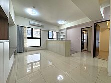 華鳳特區|全屋亮邊間2房+1空間+平車【上河城】