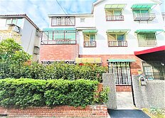 大肚日光郡可停雙車雙拼四房花園別墅