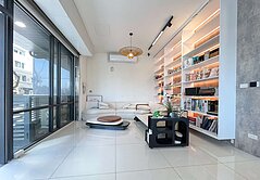 0314 🔴LM陽光樹稀有角窗金店面