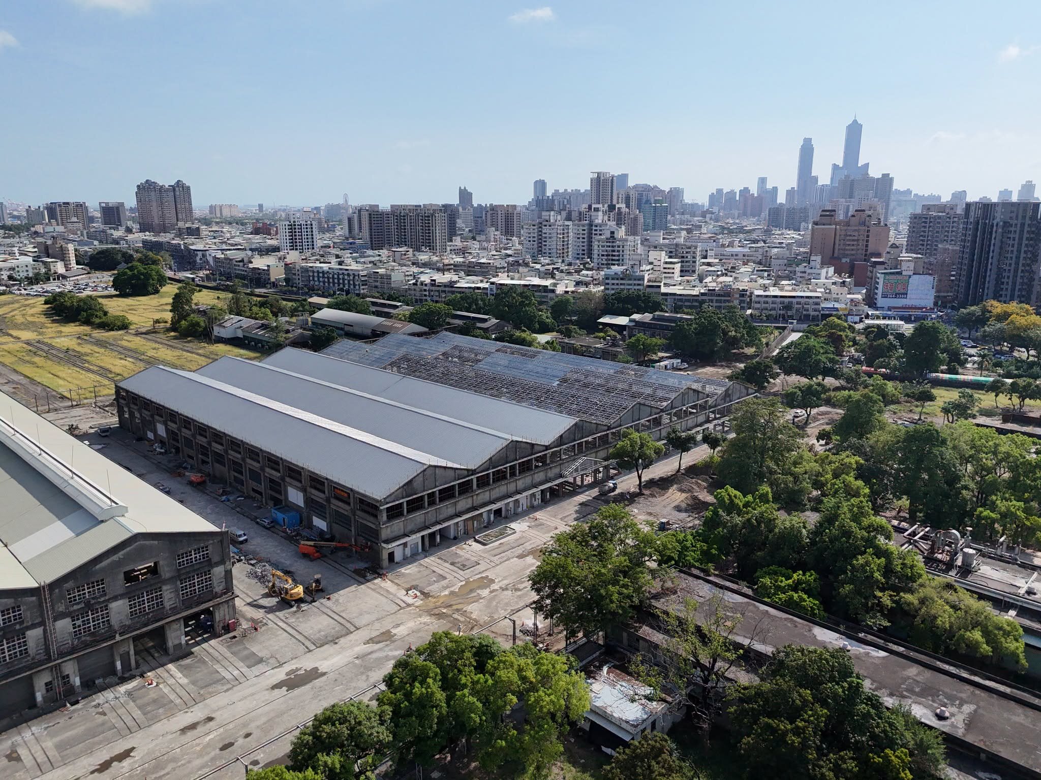 台鐵舊高雄機廠變身兒童樂園　預定8/8開幕。圖／取自高雄市議員郭建盟臉書