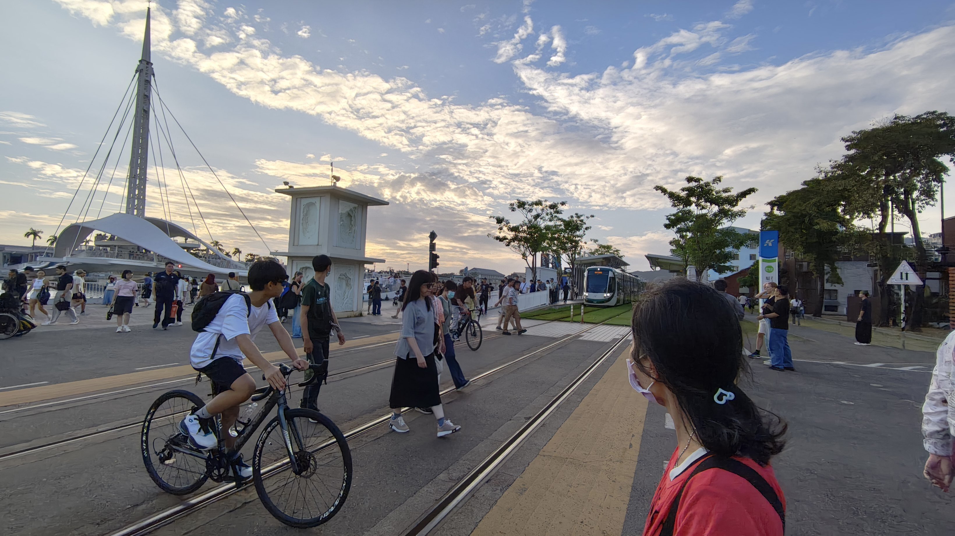 「8跌6漲」大洗牌！　高雄14區房價大數據出爐