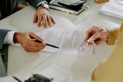 壽險業外幣保單前5月新契約保費2334億　創4年新高