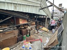 新莊「天空垃圾山」再清5.23公噸！　新北市府依法將拆頂樓違建