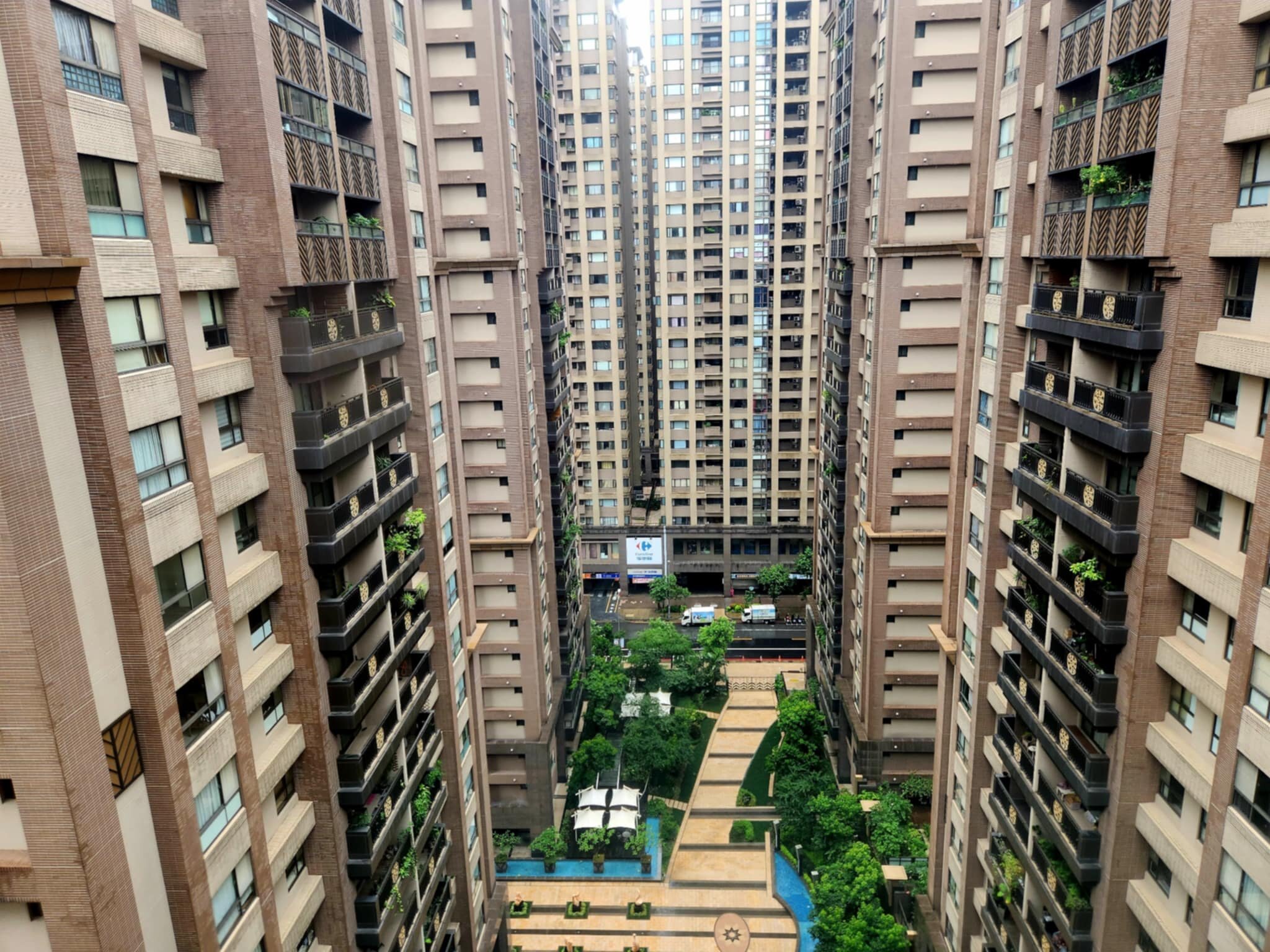 房市真崩了？六都購屋比慘見10年新低…　昔日兩大買房熱區竟成重災區