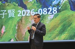 童子賢：台灣發展太陽光電效率低　應重視核電