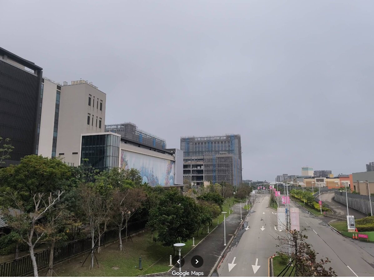 國泰人壽於置地廣場桃園B區推動複合式商業開發案，因建物超過機場限高17公尺恐須變更設計。圖／Google maps
