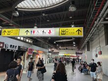 新北敬老卡擴大用途　116年納入健檢及超商消費