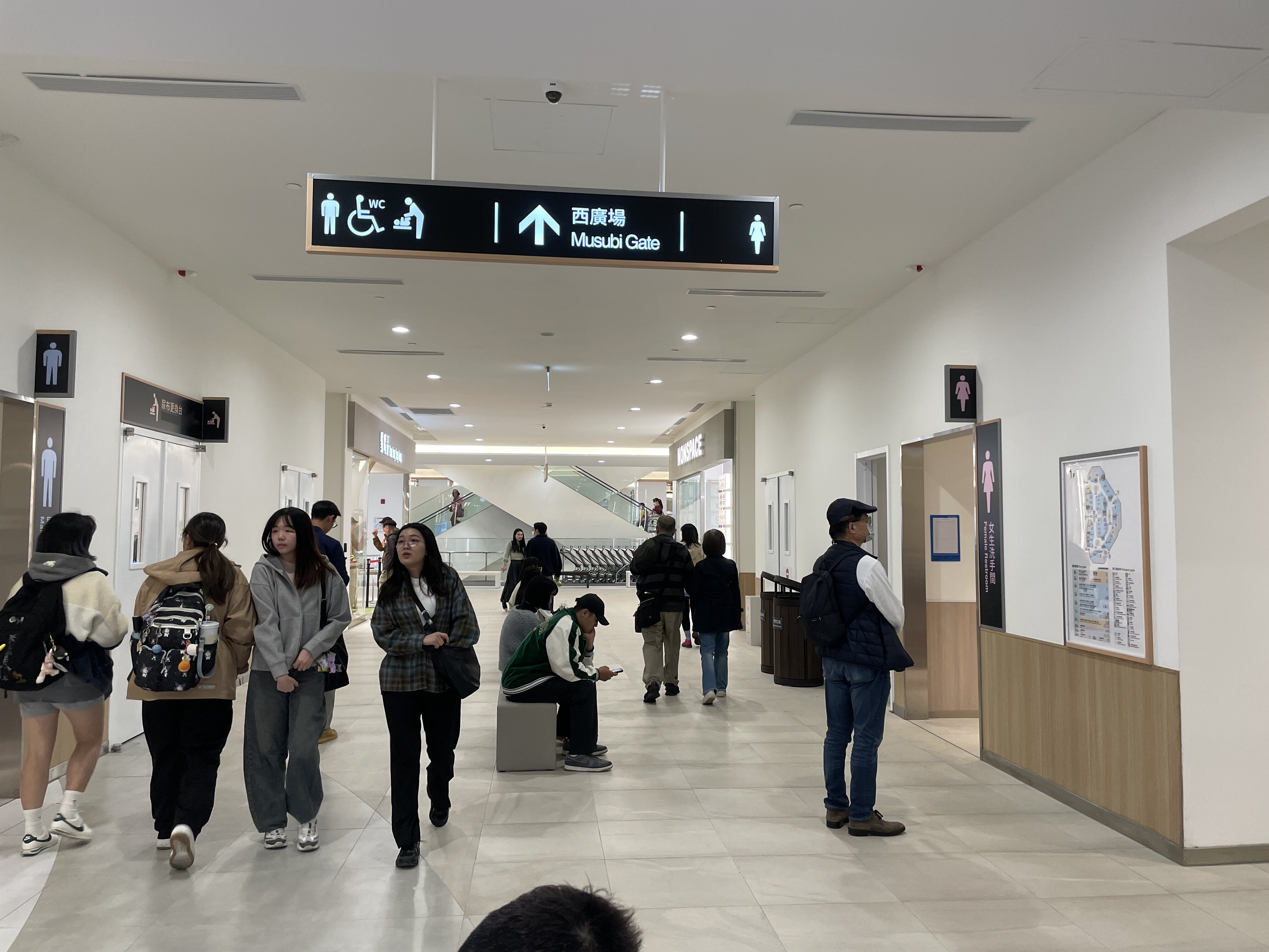 台北市議會法規會審查通過公共場所防制隱匿式攝影自治條例草案,將送大會討論。示意圖/5168實價登錄比價王資料照